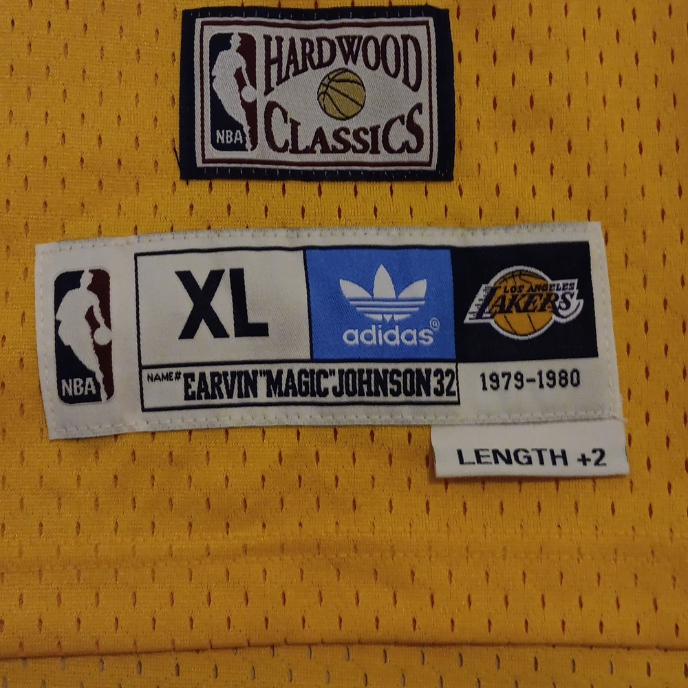 Magic Johnson Adidas Authographed Lakers #32 Jersey NWT - Picture 2 of 8